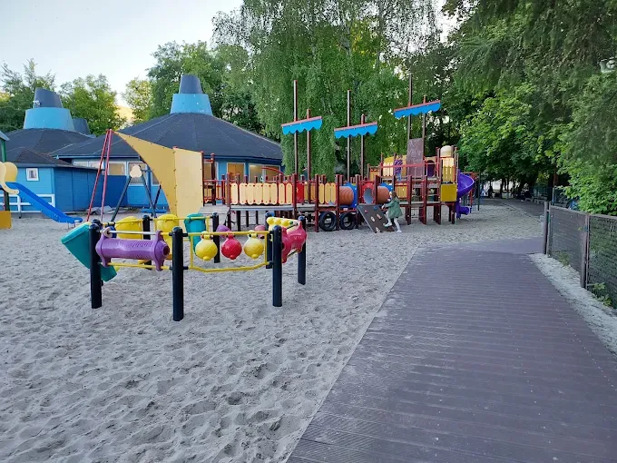 Plac zabaw na Plaży Śródmieście - Gdynia